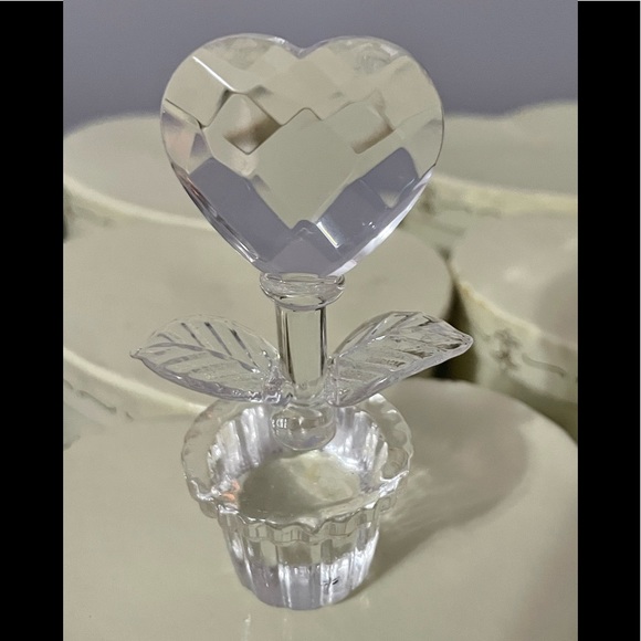 Set of 24 Crystal Heart Flower Pot Favor - Picture 1 of 6